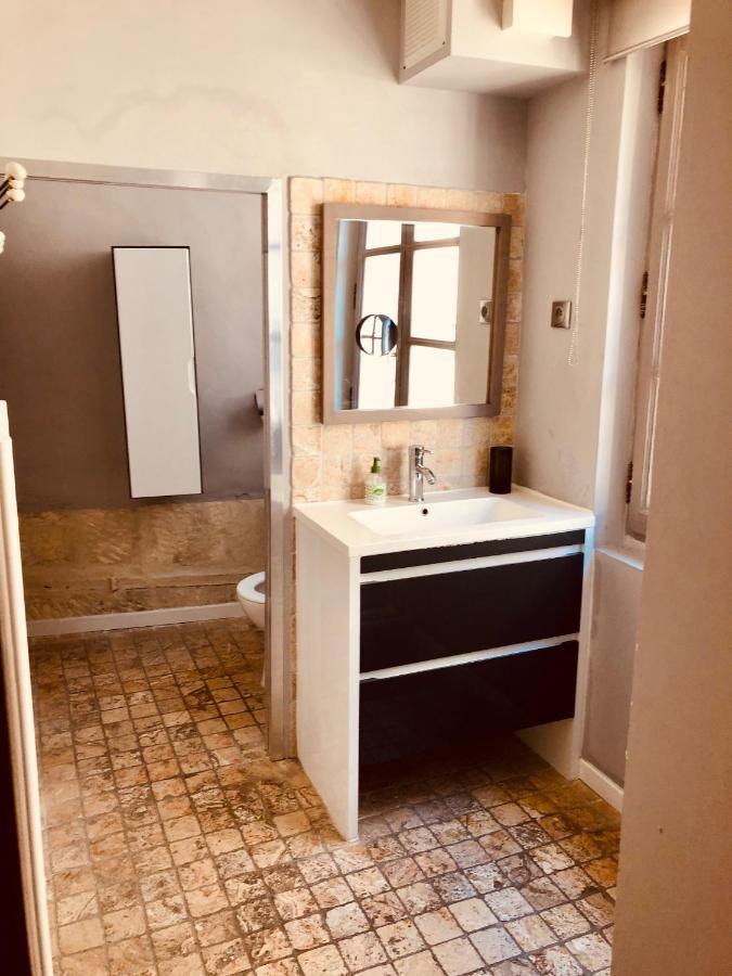 Appartements "La Chambre D'Ami" Arles Kültér fotó